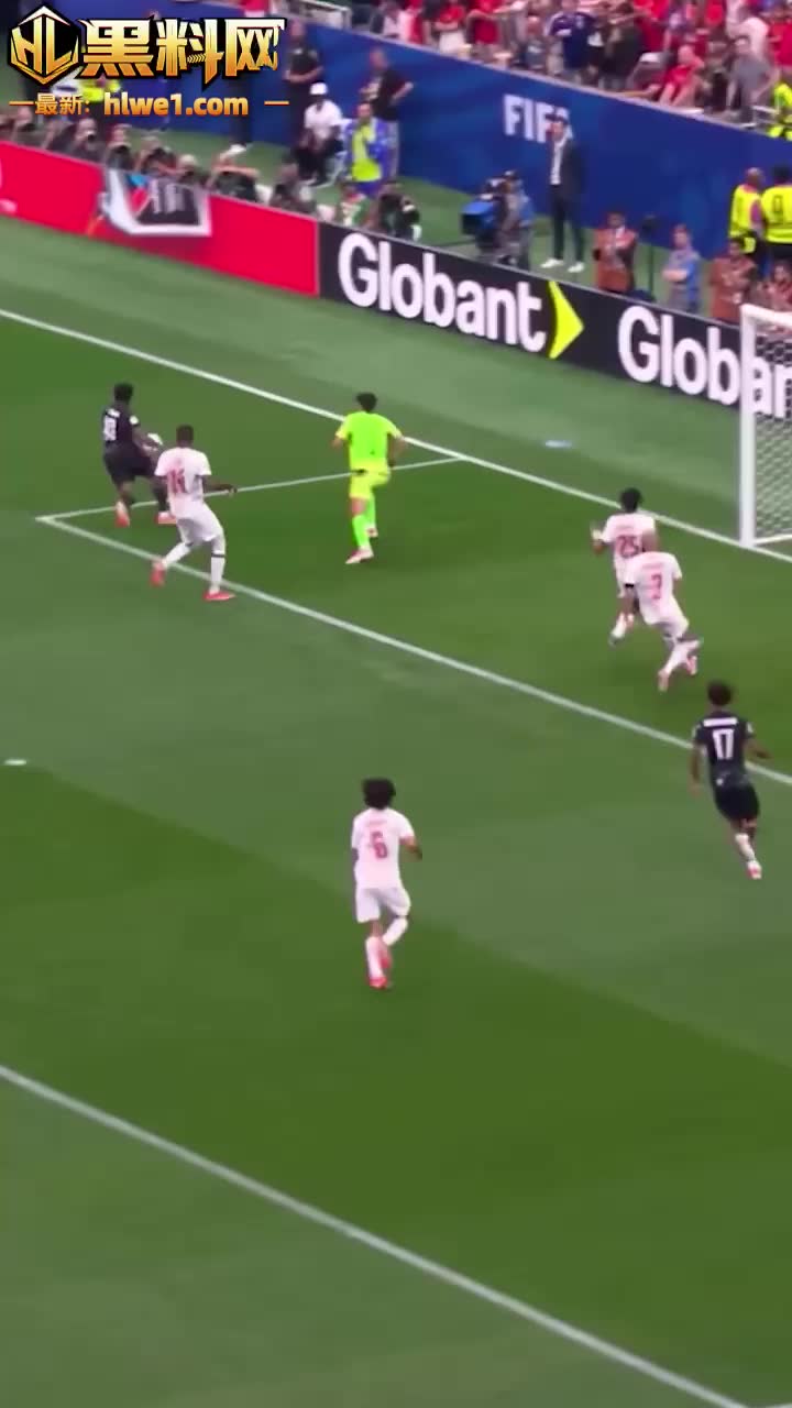 摩洛哥3-0血洗加拿大 Ounahi 神级发挥梅开二度 非洲雄狮彻底击碎东道主晋级之梦